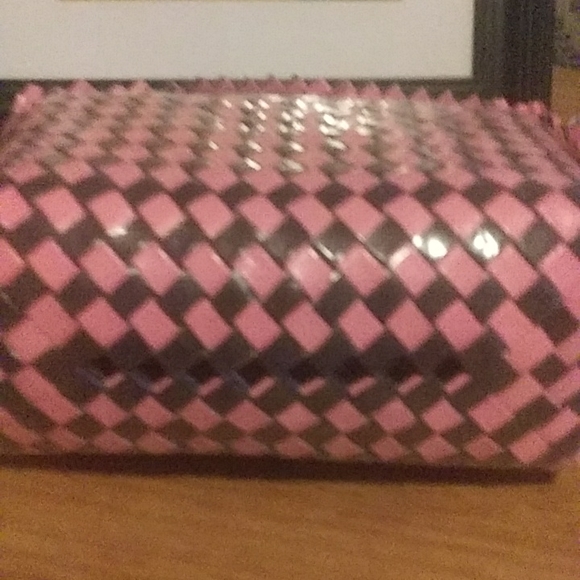 Pink and Gray Purse - Picture 5 of 7